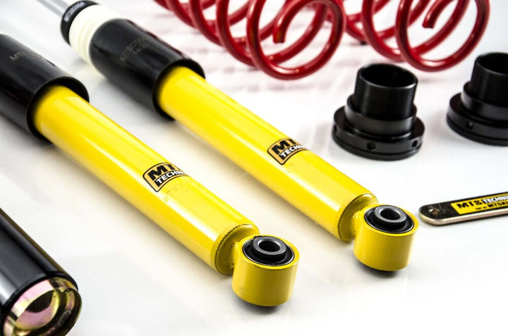 MTS Technik Stance Schroefset voor Audi TT (8J) 2006–2014 met camber plates – Goud