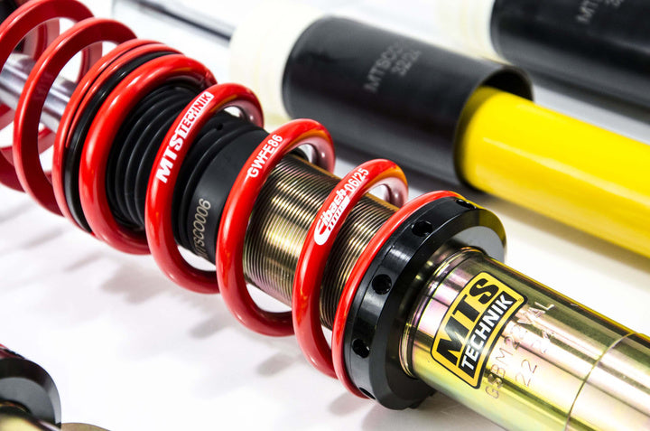 MTS Technik Schroefset Street – BMW 3 (E90) 2004–2011 met camberplaten – Goud