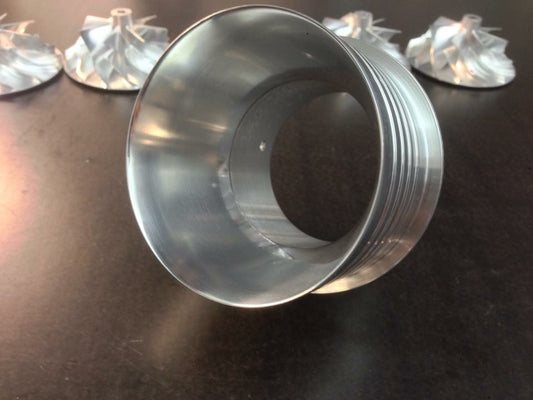 TTE 1.8T super size billet turbo-inlaat